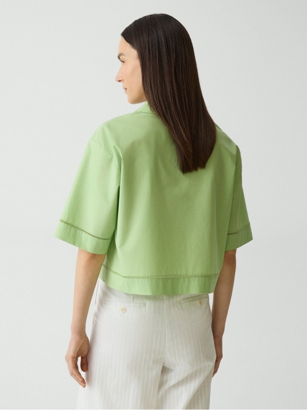 Theory Boxy Camp Shirt in City Poplin Size Medium - Picture 3 of 13